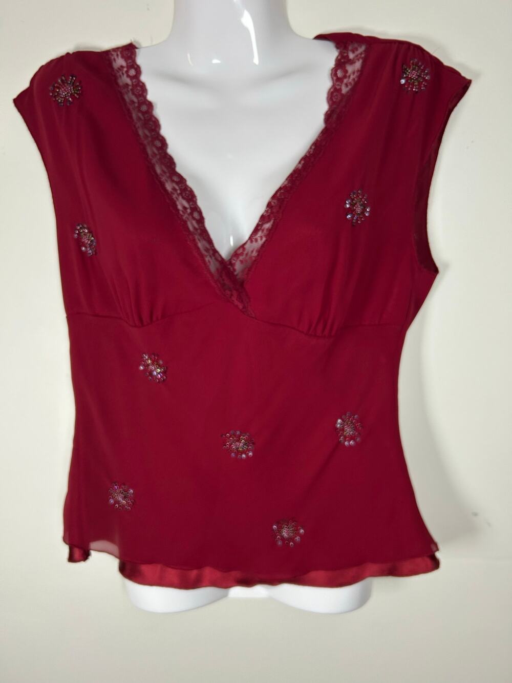 Y2K Vintage babydoll sleeveless red women’s blouse beaded lace size L valentine